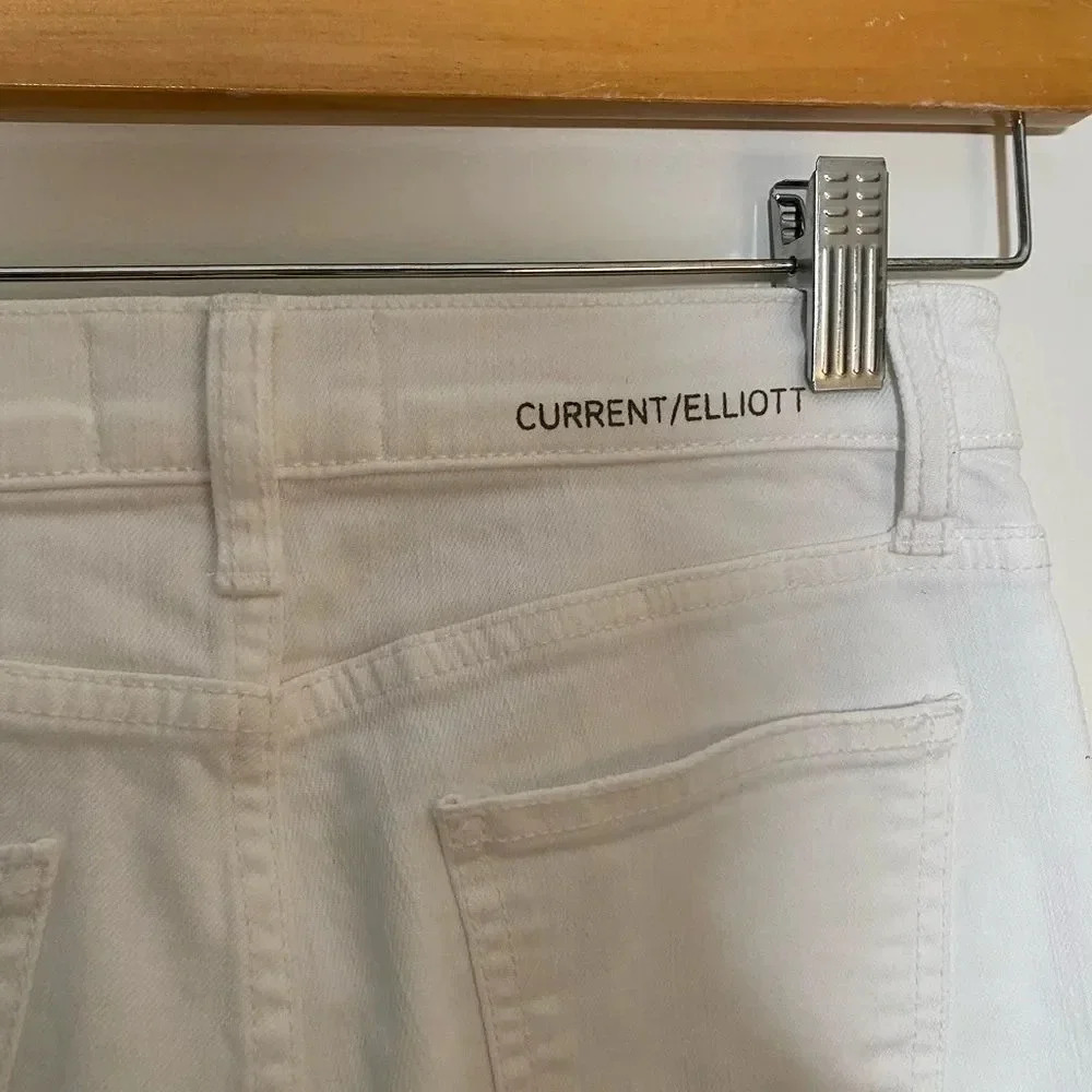 Current/Elliott White Stiletto Cut Jeans - Picture 4 of 9